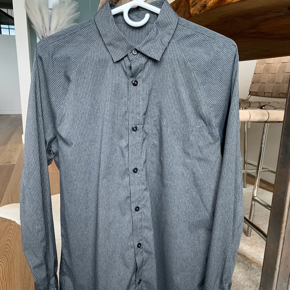 Men's Button Down Lululemon Shirt